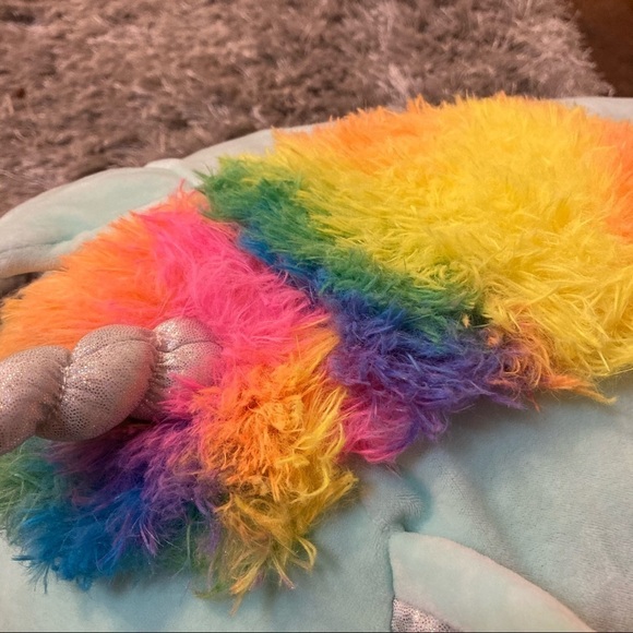 Squishmallow Crystal the Unicorn - Picture 8 of 8